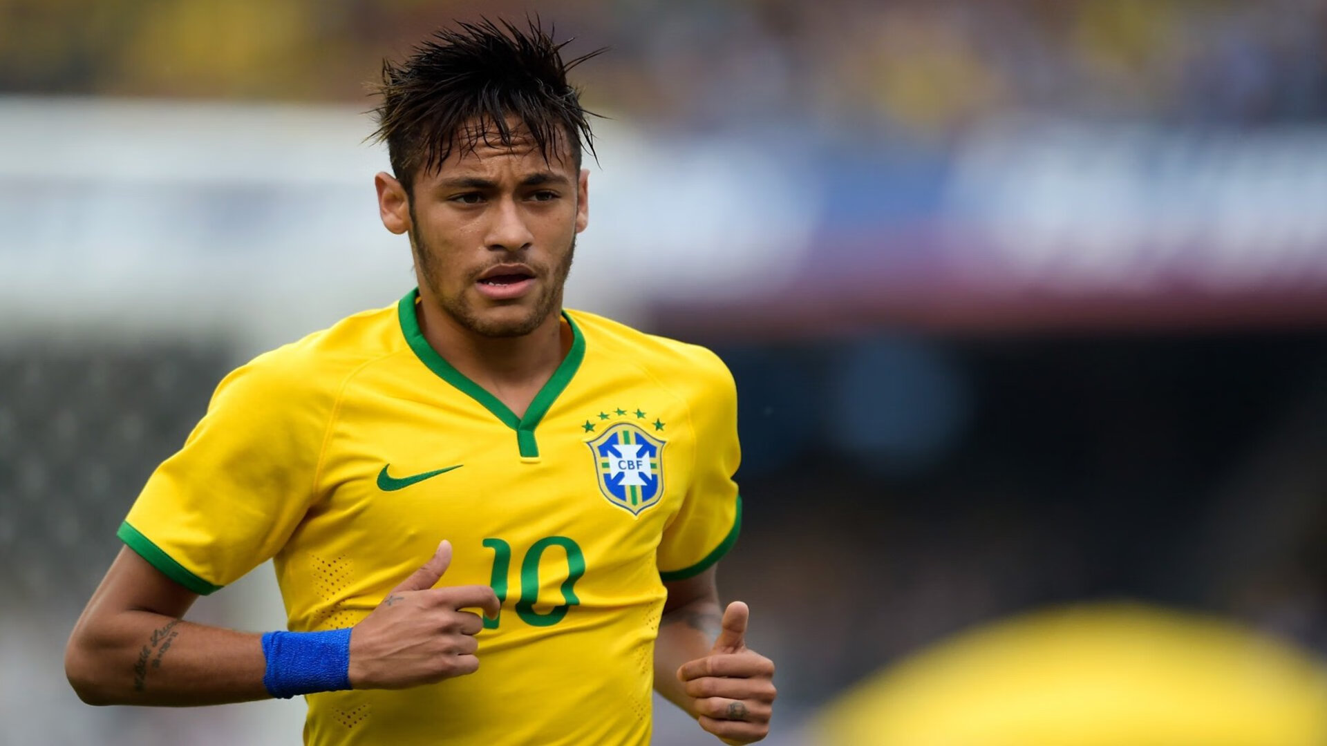 自由泳中距离中立代表队A发挥出色，中长距离自由泳关键技术